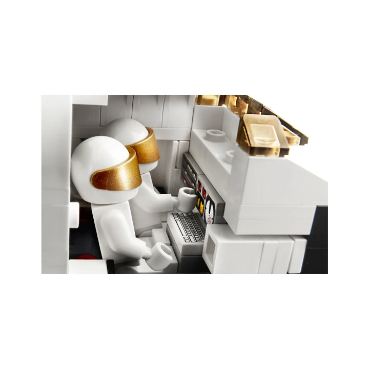LEGO Advanced 10231 Shuttle Expedition Bild 8
