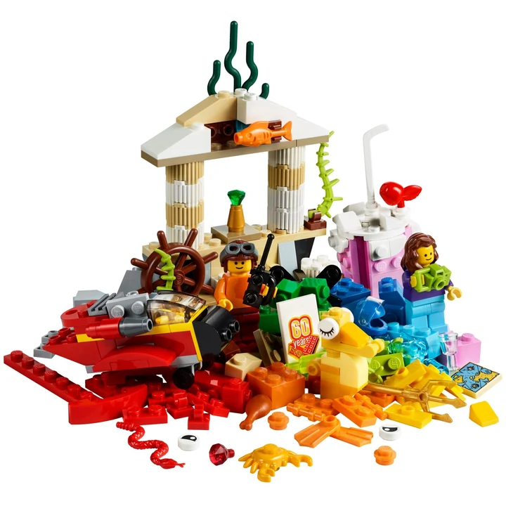 LEGO Building Bigger Thinking 10403 Spaß in der Welt Bild 4