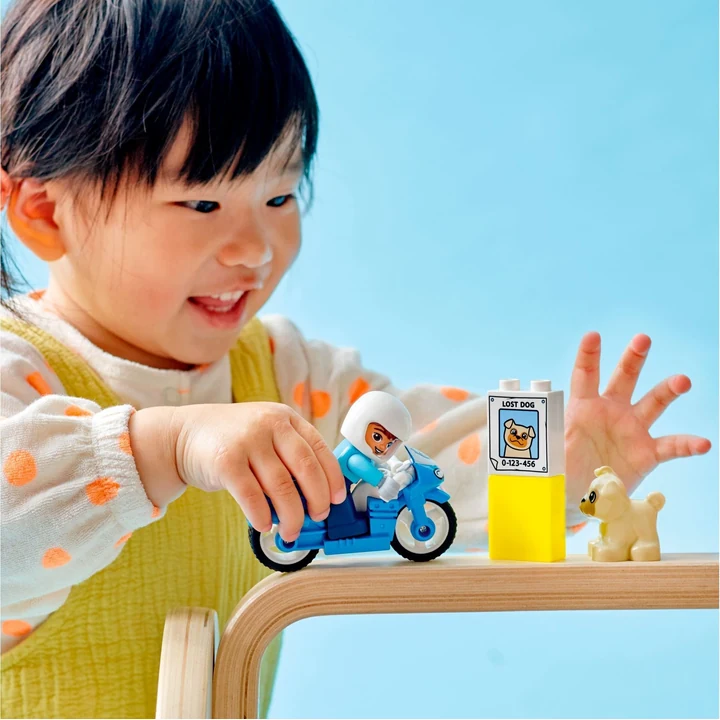 LEGO Duplo 10967 Polizeimotorrad Bild 5