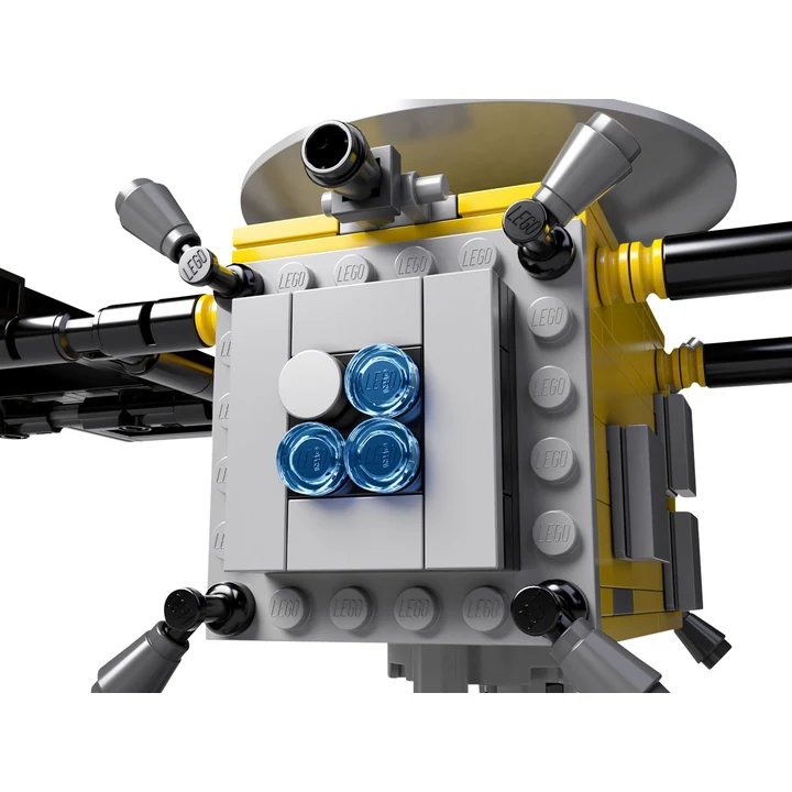 LEGO Ideas 21101 Hayabusa Bild 6