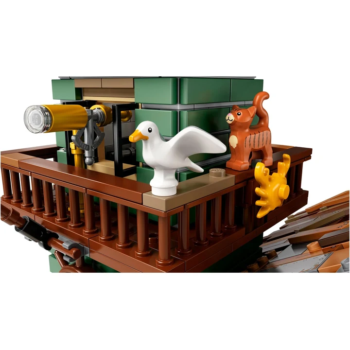 LEGO Ideas 21310 Alter Angelladen Bild 3