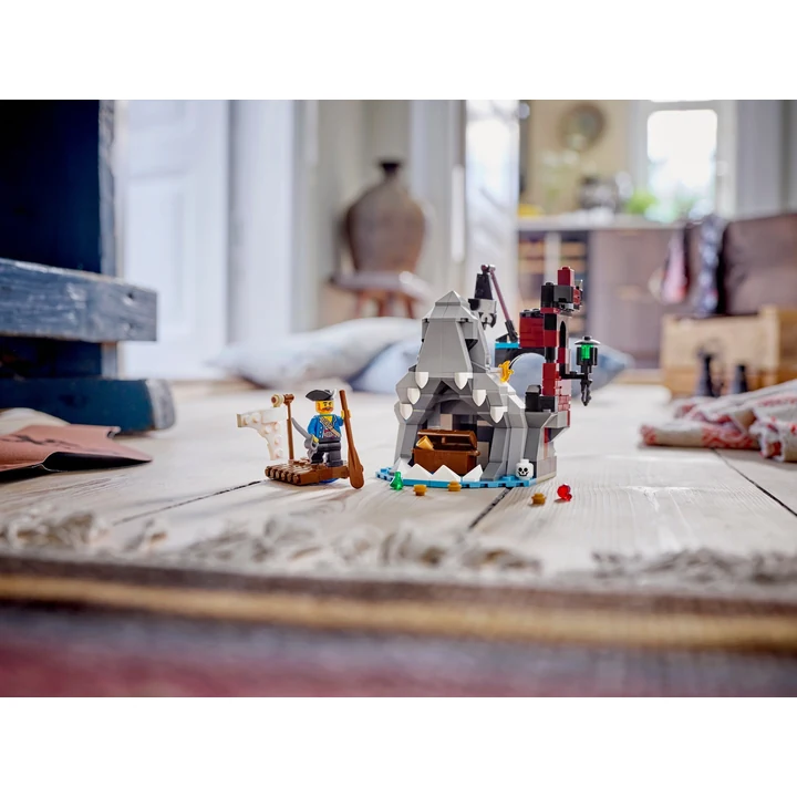 LEGO Creator 40597 Gruselige Pirateninsel Bild 4
