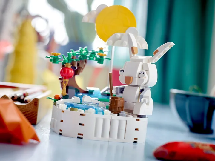 LEGO Sonstiges 40643 Jadehase Bild 4
