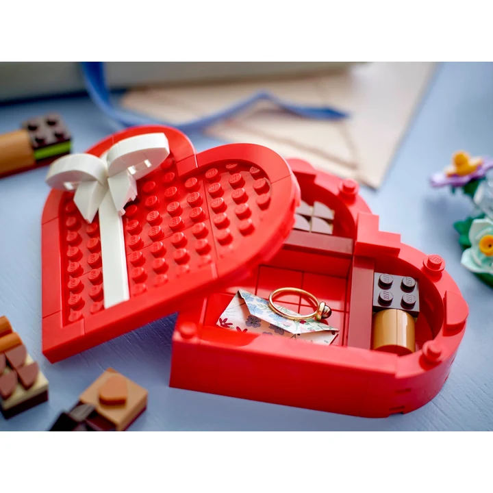 LEGO Saisonal 40759 Festtagsserie: Valentinstag Geschenk Bild 5