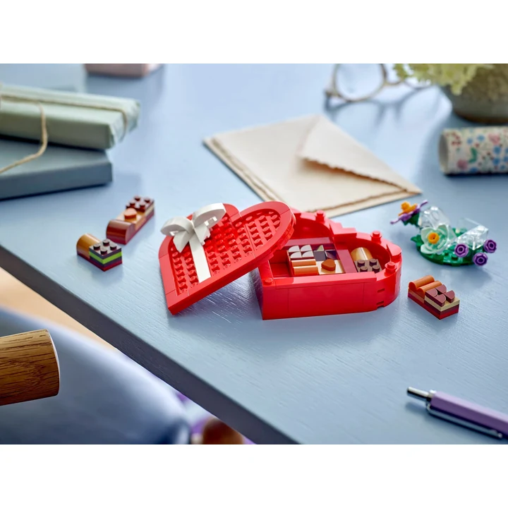 LEGO Saisonal 40759 Festtagsserie: Valentinstag Geschenk Bild 6