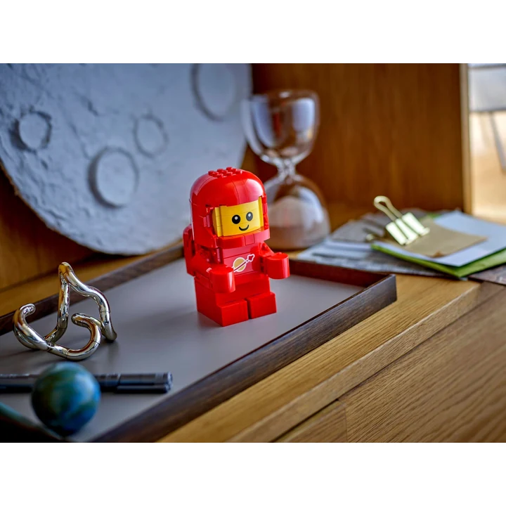 LEGO Werbeartikel 40767 Großer Baby-Astronaut Bild 4