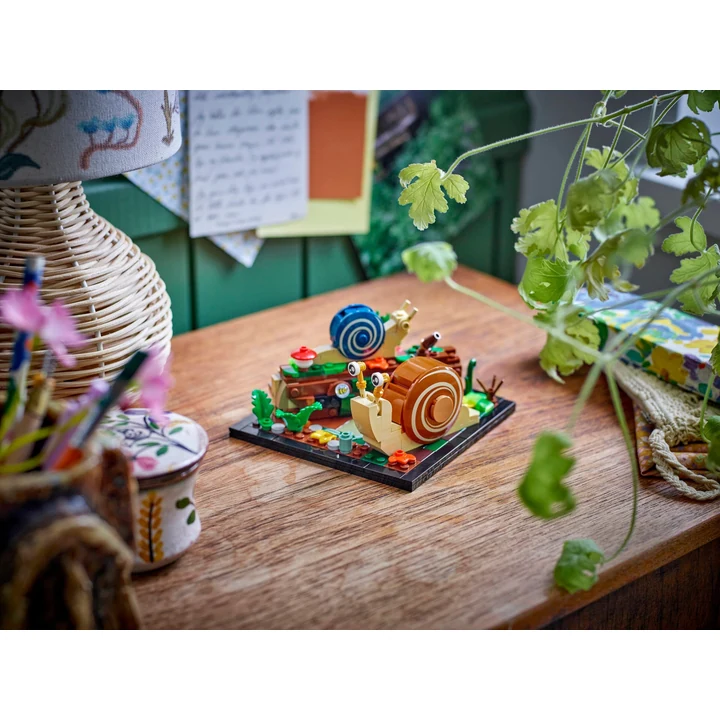 LEGO Ideas 40788 Niedliche Schnecken Bild 4