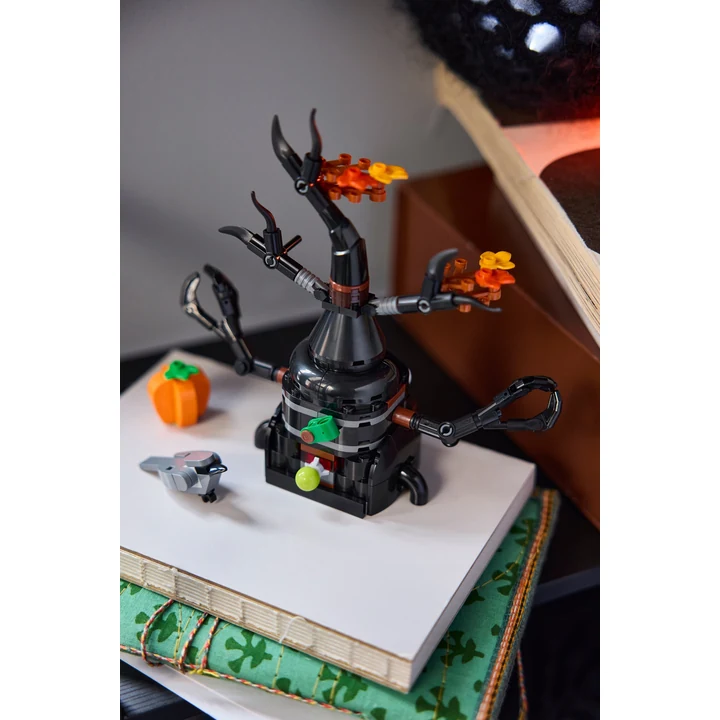 LEGO Creator 40900 Gruselbaum Bild 6