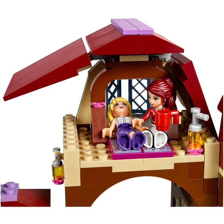 LEGO Friends 41126 Heartlake Reiterhof Bild 7