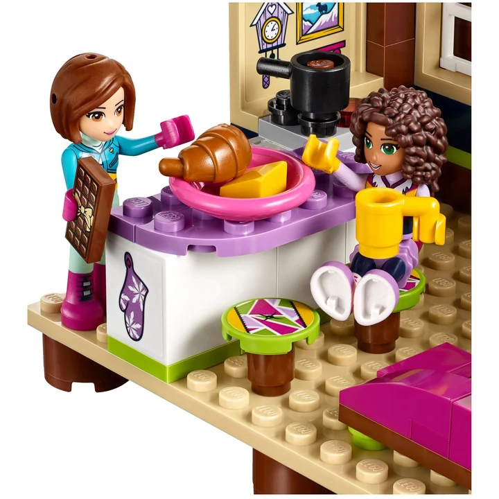 LEGO Friends 41323 Chalet im Wintersportort Bild 10