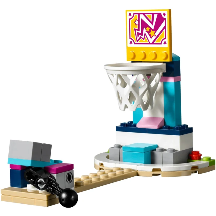 LEGO Friends 41338 Stephanies Sportstadion Bild 7