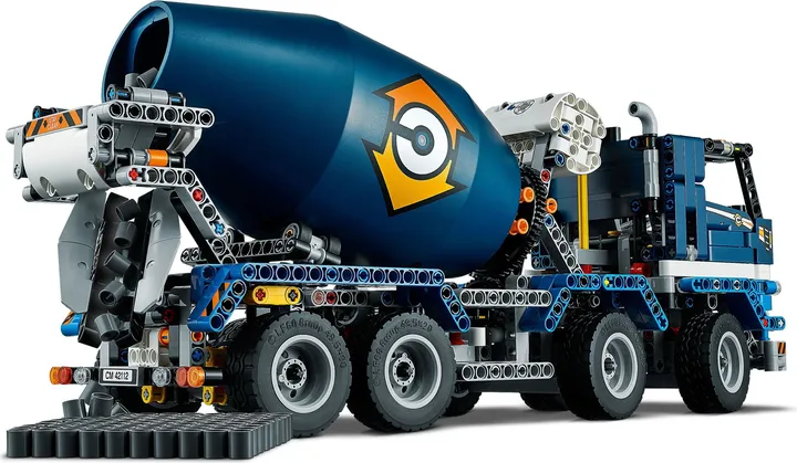 LEGO Technic 42112 Betonmischer-LKW Bild 4