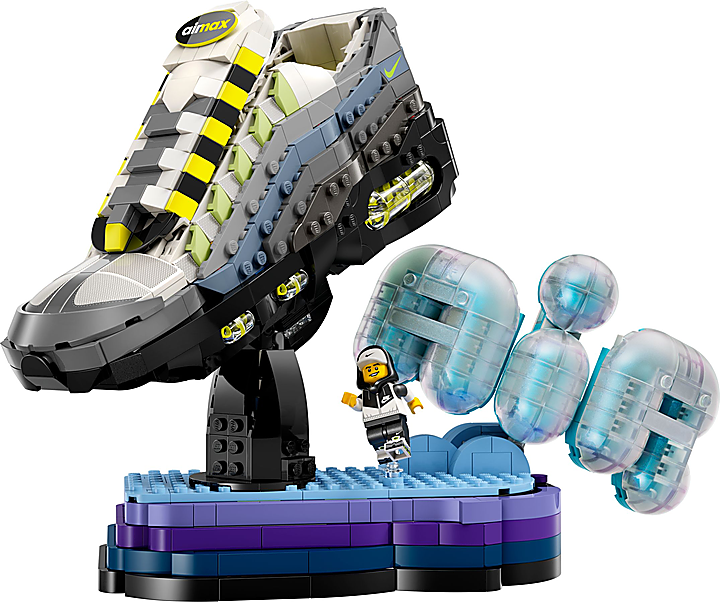 LEGO® 43025