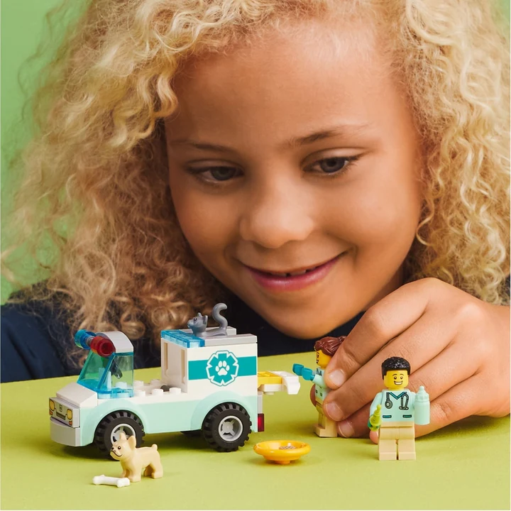 LEGO City 60382 Tierrettungswagen Bild 9