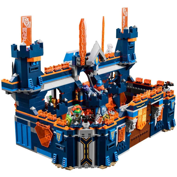 LEGO Nexo Knights 70357 Schloss Knighton Bild 5