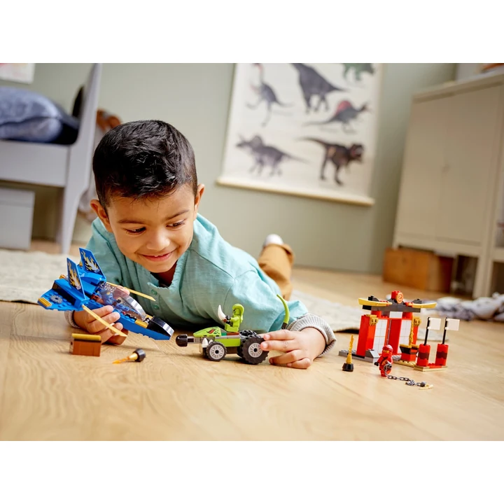 LEGO Ninjago 71703 Kräftemessen mit dem Donner-Jet Bild 3