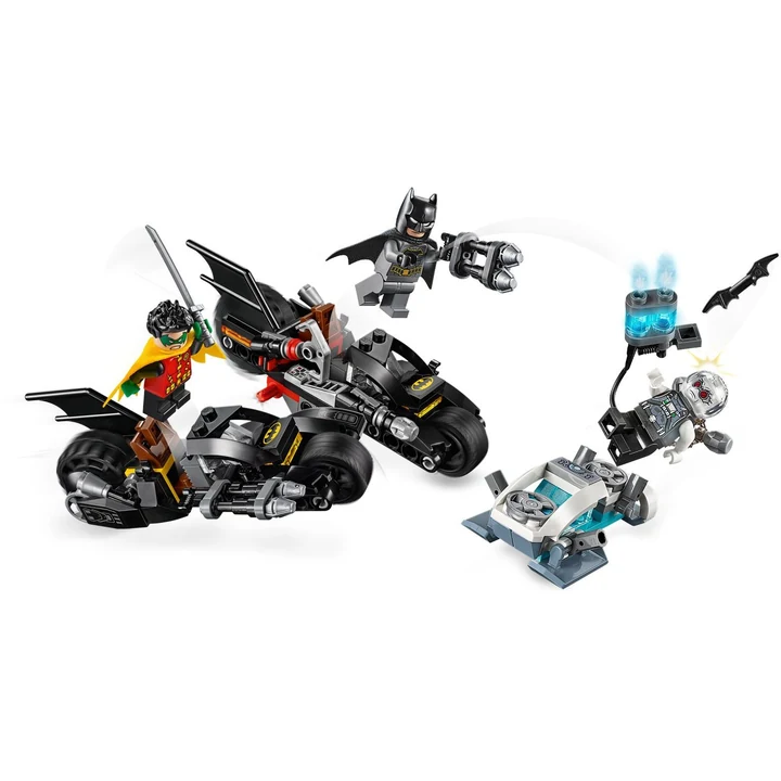 LEGO Super Heroes  76118 Batcycle-Duell mit Mr. Freeze™ Bild 4