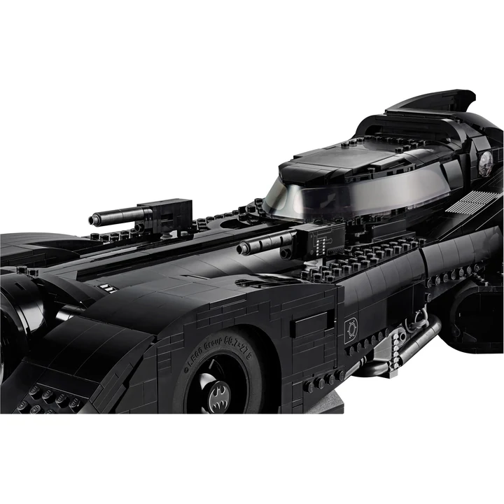 LEGO Super Heroes  76139 1989 Batmobile™ Bild 8