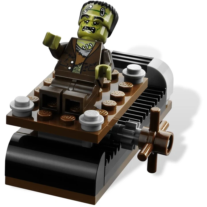 LEGO Monster Fighters 9466 Labor des verrückten Wissenschaftlers Bild 3