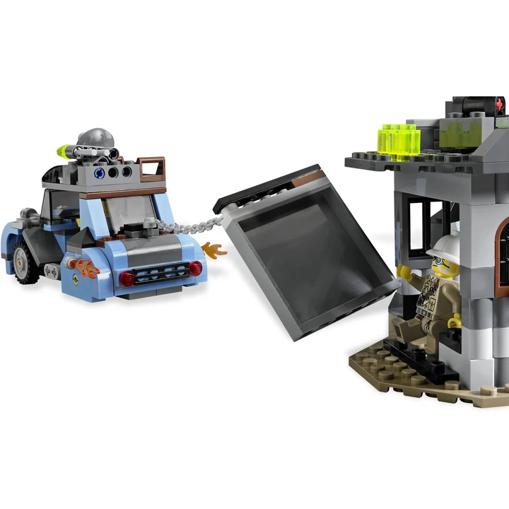 LEGO Monster Fighters 9466 Labor des verrückten Wissenschaftlers Bild 6